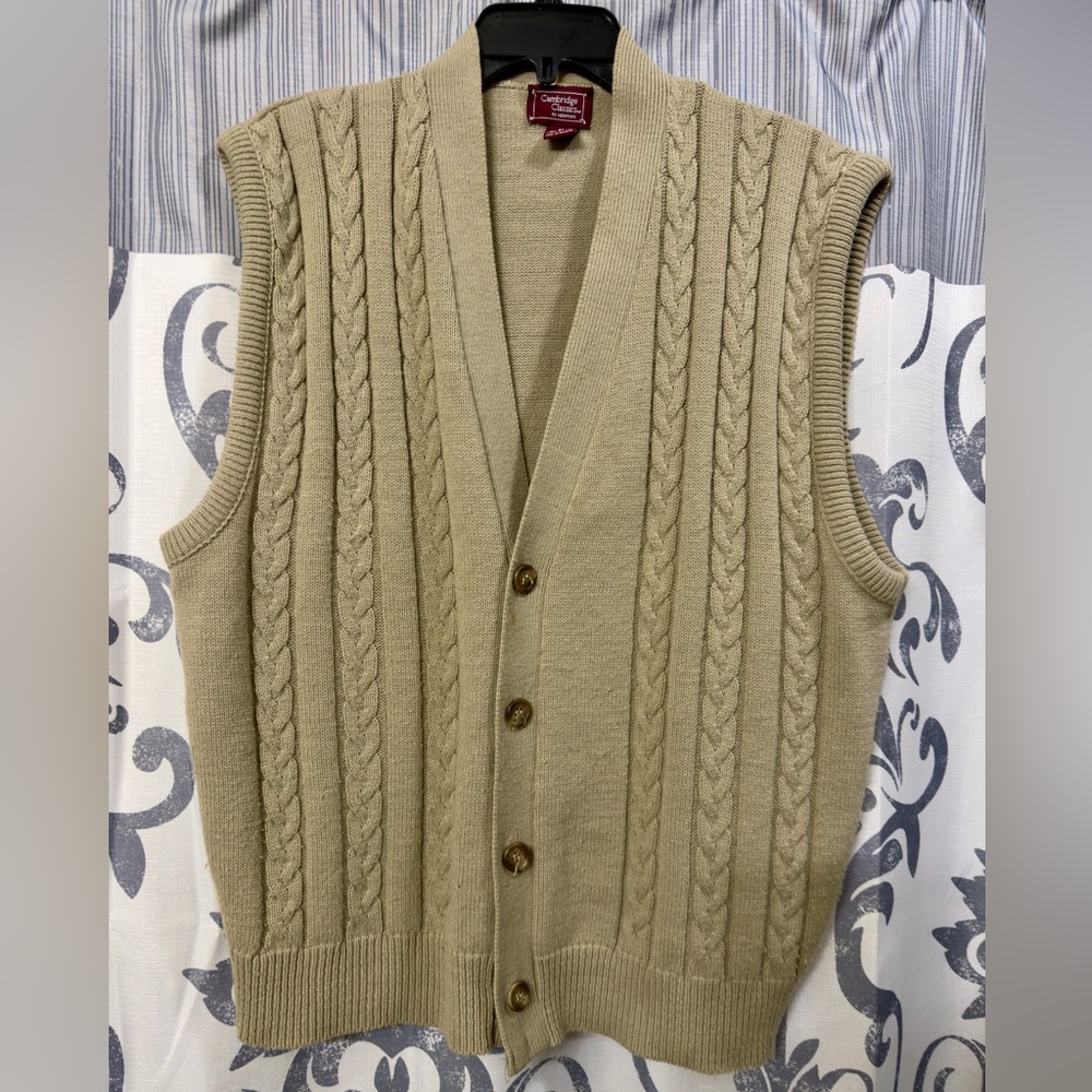 Vintage Cambridge Classics Wool Blend Men's‎ V-Neck Cable Knit Sweater Vest XL